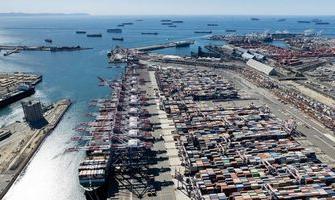 Ports of Long Beach Los Angeles to issue surcharge to ocean carriers whose cargo lingers at terminals | Fox Business